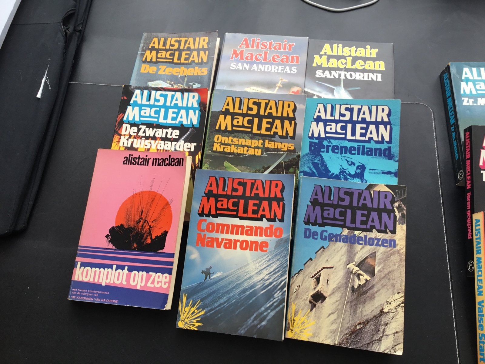 Alistair MacLean Boeken Serie - 18 Spanning & Avontuur, Boeken, Ophalen of Verzenden, Gelezen