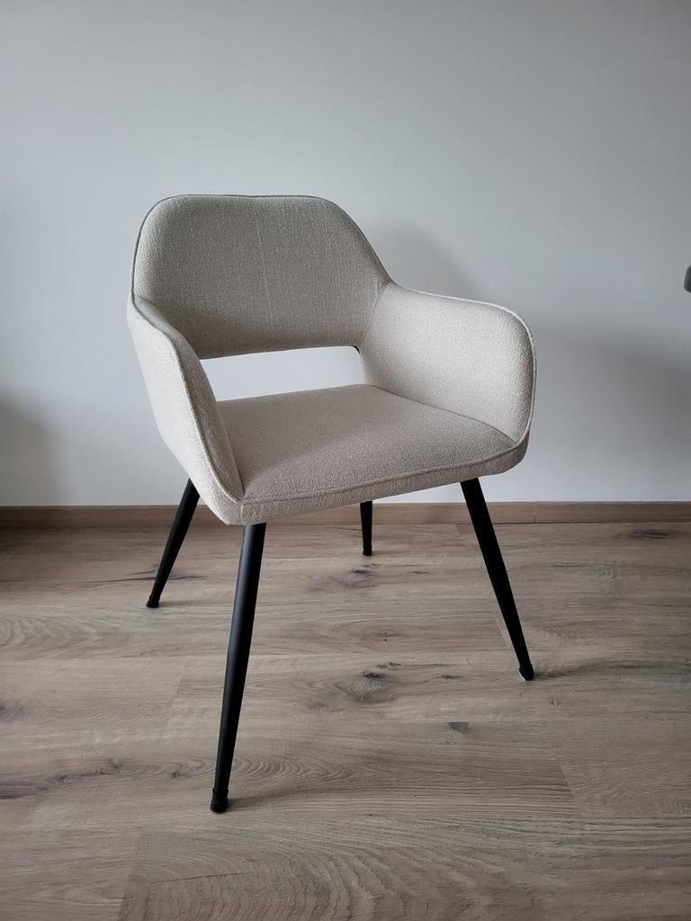 Eetkamerstoelen Vera Karwei 4x beige, Huis en Inrichting, Ophalen, Zo goed als nieuw, Overige kleuren, Vier