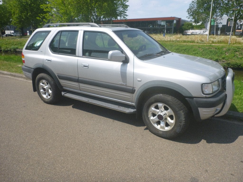 Opel Frontera 2.2 16V Wagon 2002 Grijs, Auto's, Opel, 136 pk, 4 cilinders, Handgeschakeld, Vierwielaandrijving
