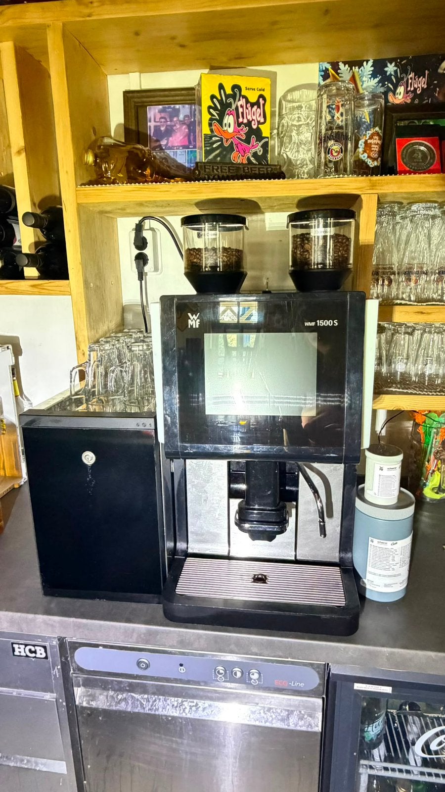 WMF 1500 S. Dynamic Milk, Overige modellen, Koffiebonen, Zo goed als nieuw, 2 tot 4 kopjes