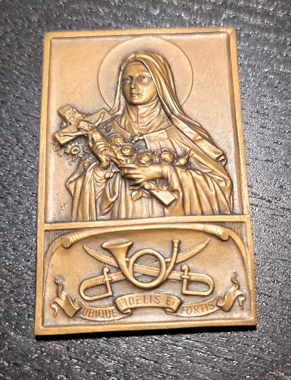 Zeldzaam Antiek Religieus Medaillon - Heilige Theresia, Antiek en Kunst, Verzenden
