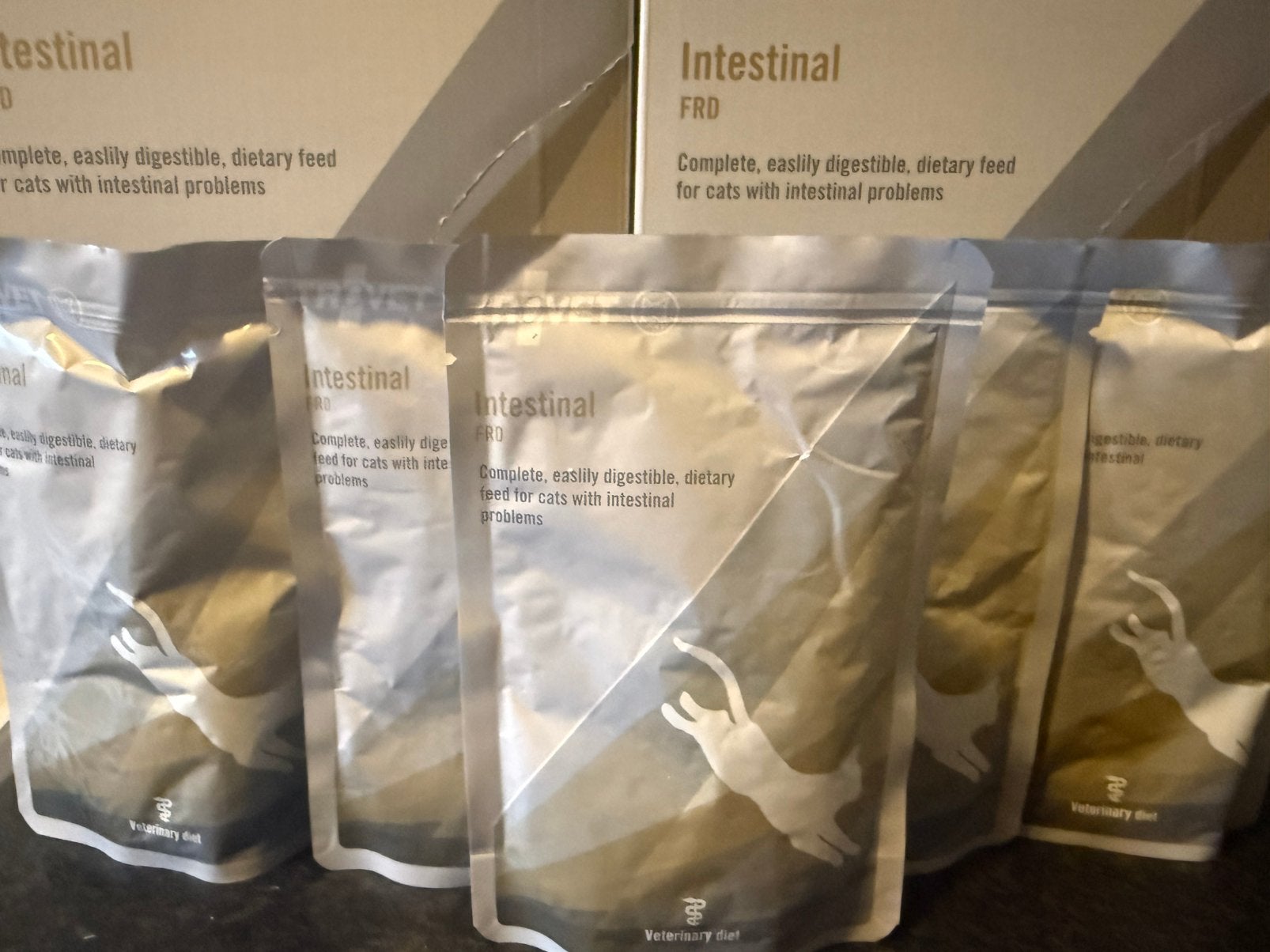 Trovet intestinal FRD zakjes natvoer, Dieren en Toebehoren, Ophalen, Kat