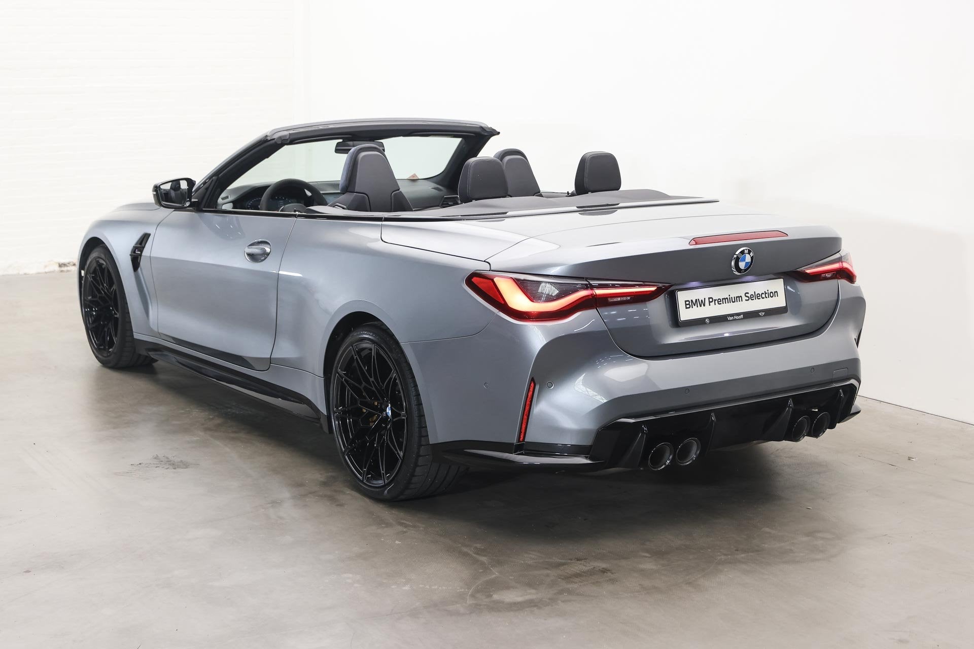 BMW 4 Serie Cabrio M4 xDrive Competition Automaat / M Drive, Dealer onderhouden, Gebruikt, 4 stoelen, 120 €/maand