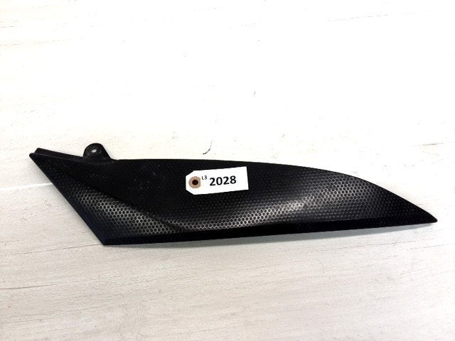 R1 2004 - 2006 Yamaha Cover Cover onder tank D1-49236