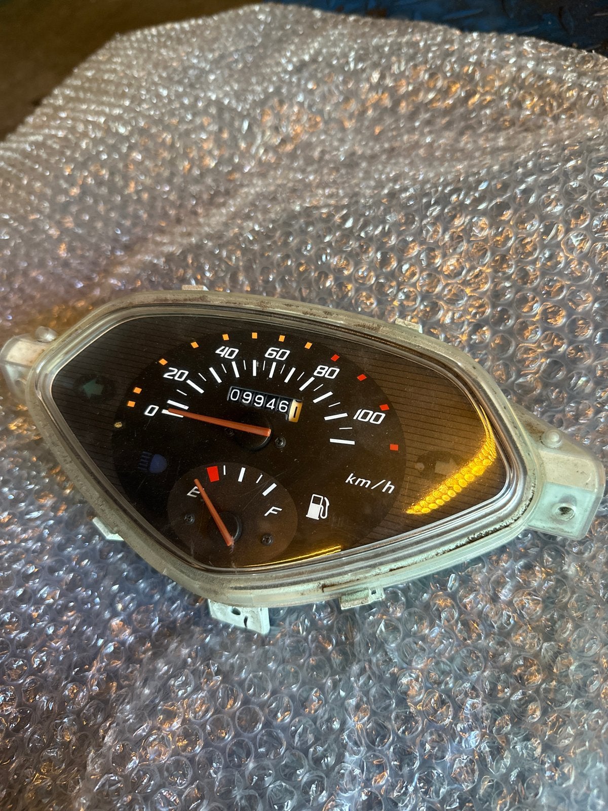 Honda lead snelheidsmeter - Gebruikt, Ophalen of Verzenden, Gebruikt, Overige typen