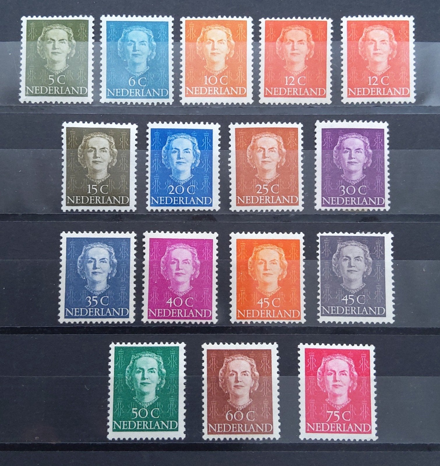 Koningin JULIANA  en face 1948, Postzegels en Munten, Ophalen of Verzenden, Postfris