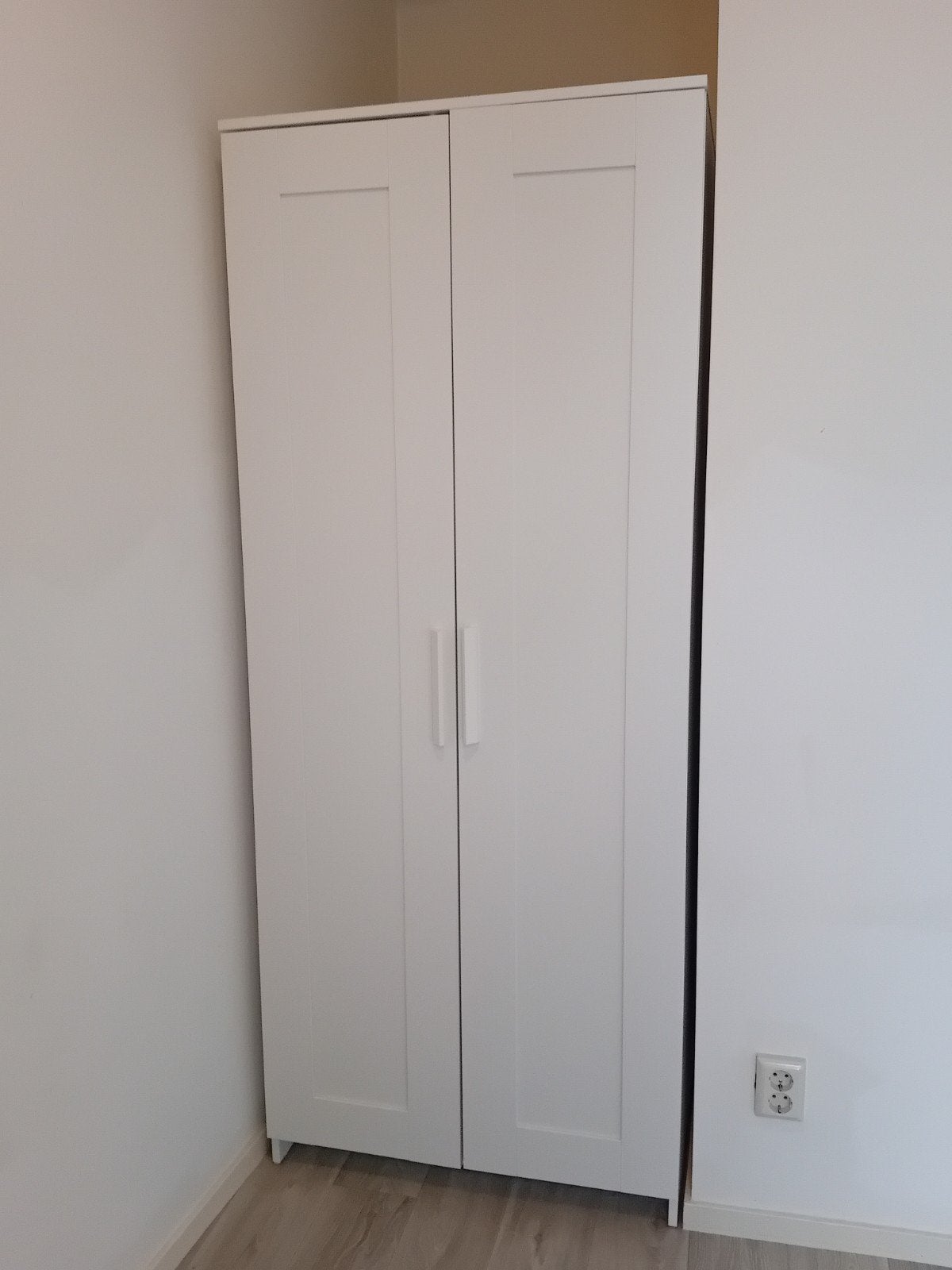 Witte IKEA kledingkast met 2 deuren - 78x50x190 cm
