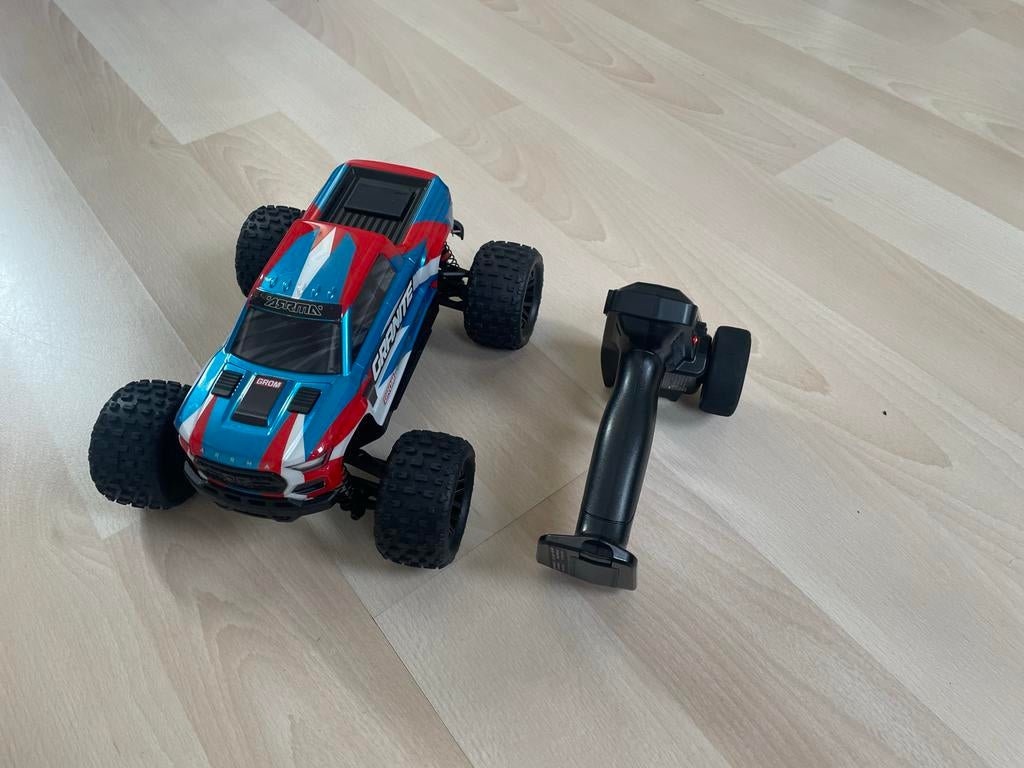 Arrma Granite Grom Brushless (2S), Hobby en Vrije tijd, Modelbouw | Radiografisch | Auto's, Elektro, Auto offroad, Ophalen of Verzenden