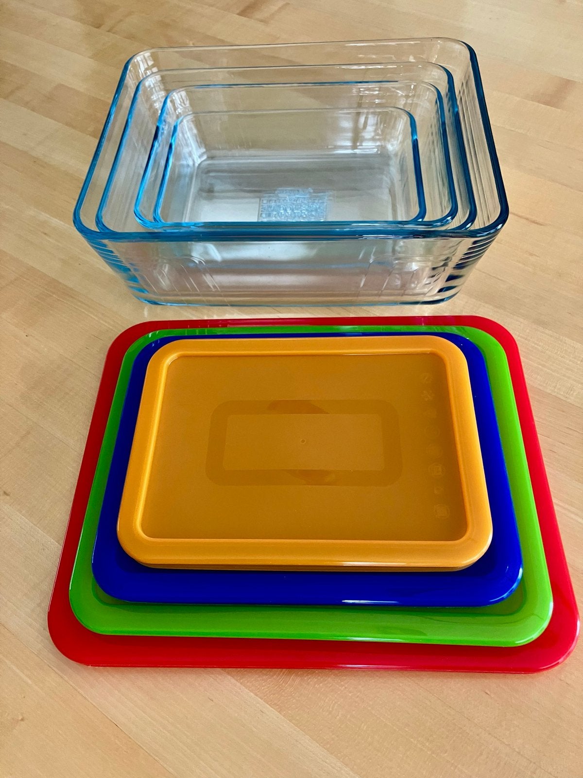 Nieuwe Pyrex ovenschalen met deksel - multifunctioneel, Huis en Inrichting, Keuken | Keukenbenodigdheden, Ophalen, Nieuw, Meerkleurig