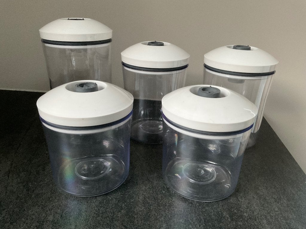 5 x Vacuvin voorraadpotten, hoogte 2x9,5 - 2x13 - 1x16 cm, Kunststof, Ophalen of Verzenden, Zo goed als nieuw, Voorraadpot
