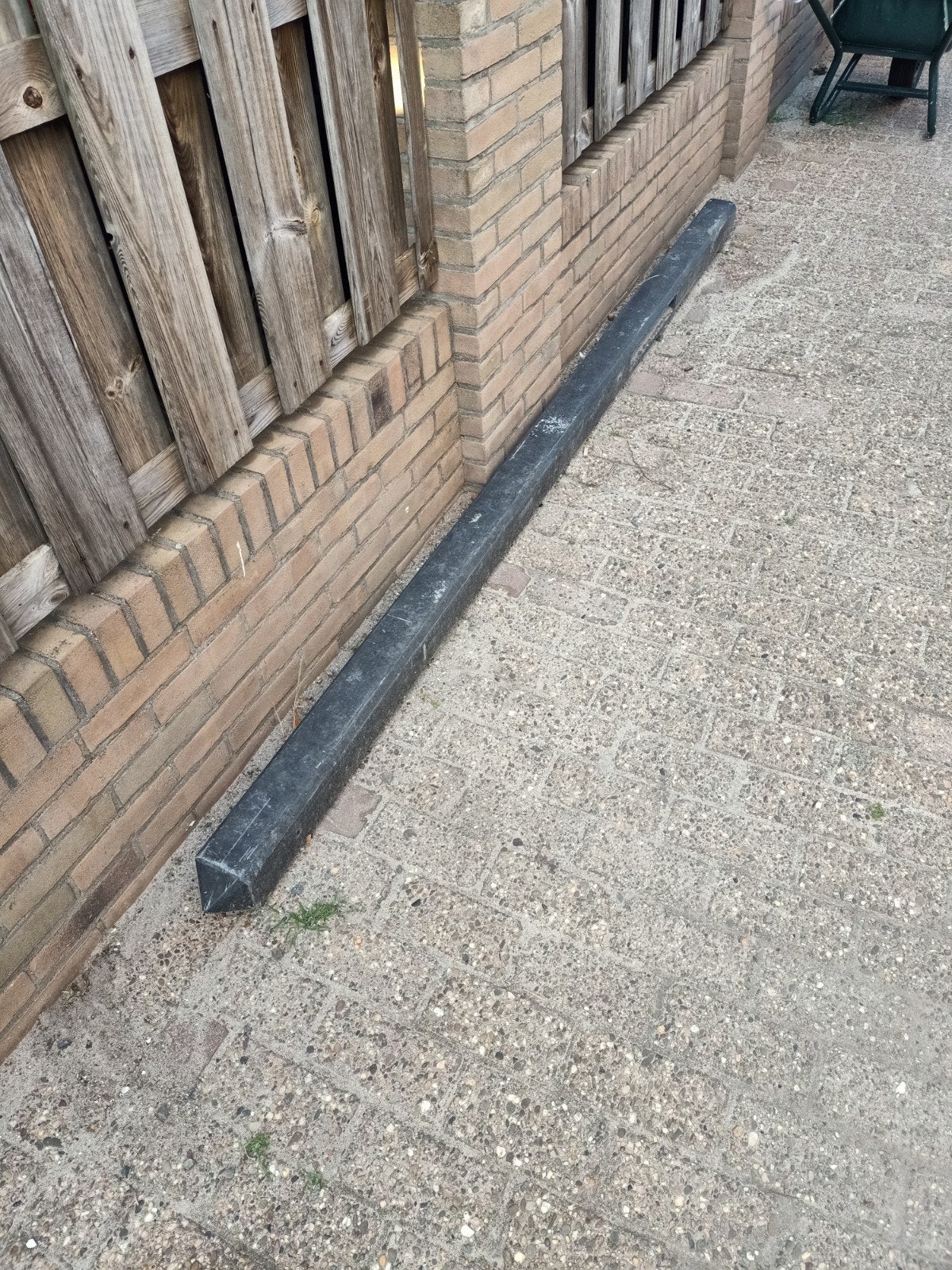 gratis betonpaal/schuttingpaal, Ophalen, Hout, Minder dan 3 meter, 1 tot 2 meter