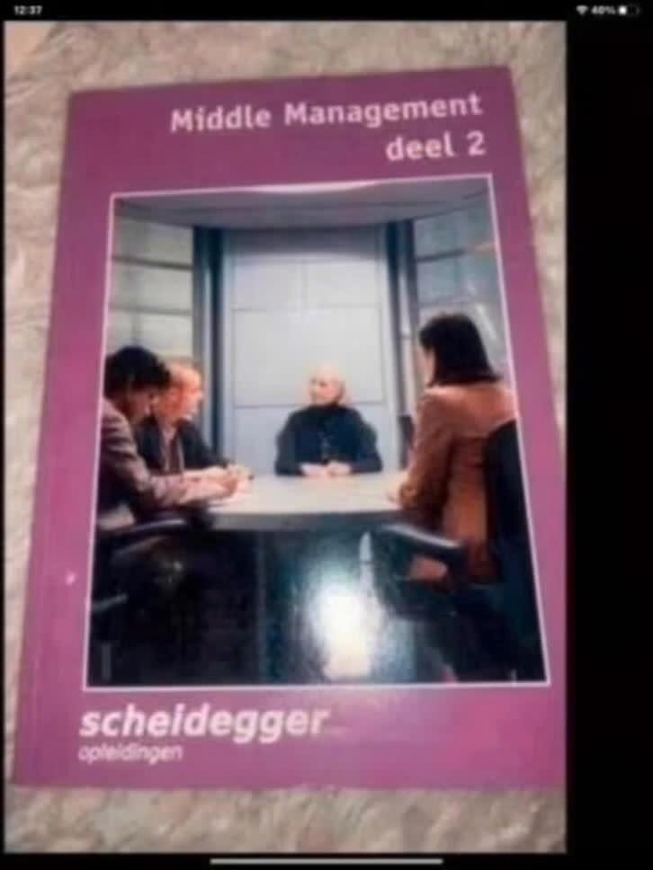 middle management deel 2, Boeken, Verzenden, Beta, Zo goed als nieuw, HBO