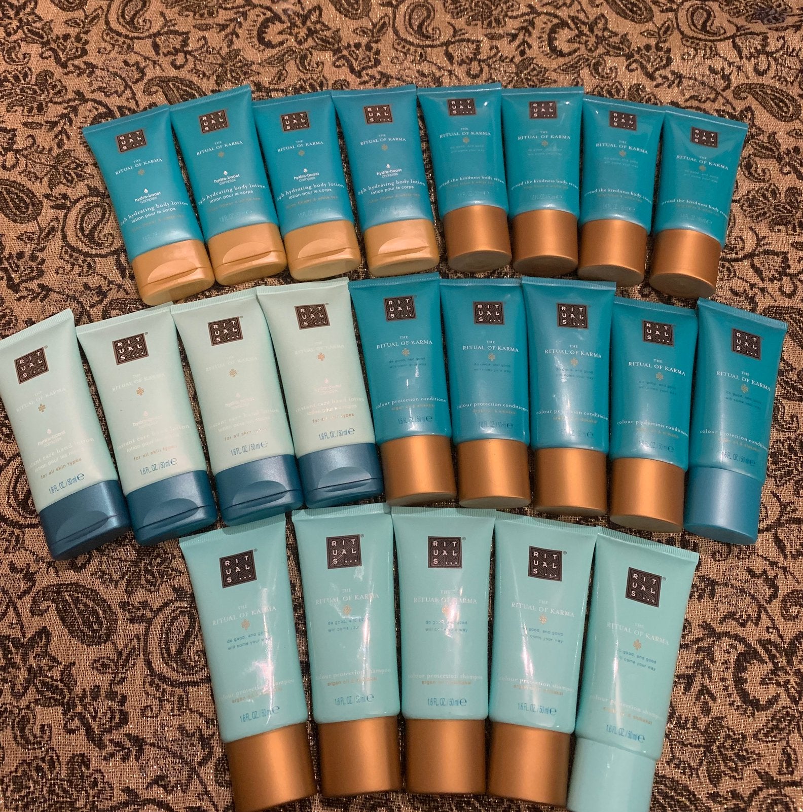 Rituals karma 22 x 50ML tubes, Sieraden, Tassen en Uiterlijk, Uiterlijk | Lichaamsverzorging, Ophalen of Verzenden, Nieuw, Bodylotion, Crème of Olie