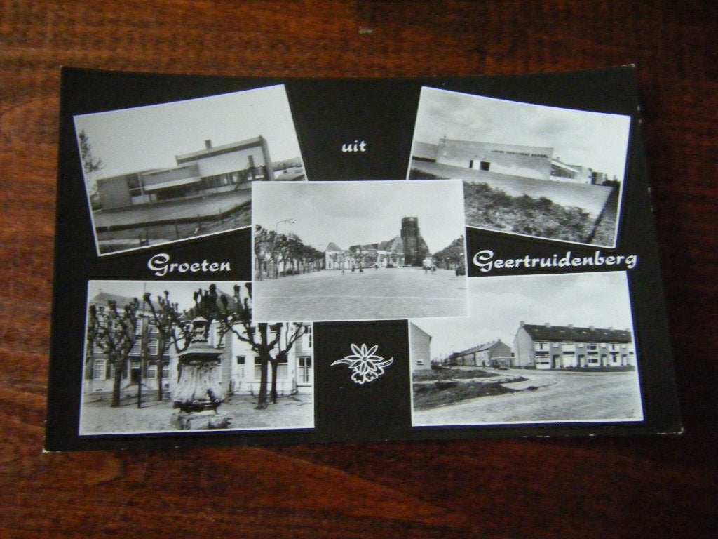 P38 - Geertruidenberg - Groeten - Mooi/Oud, Verzamelen, Ansichtkaarten | Nederland, Ophalen of Verzenden, 1960 tot 1980, Noord-Brabant