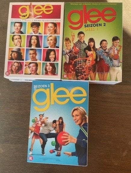 3 seizoenen van de serie Glee, Ophalen of Verzenden, Zo goed als nieuw, Komedie