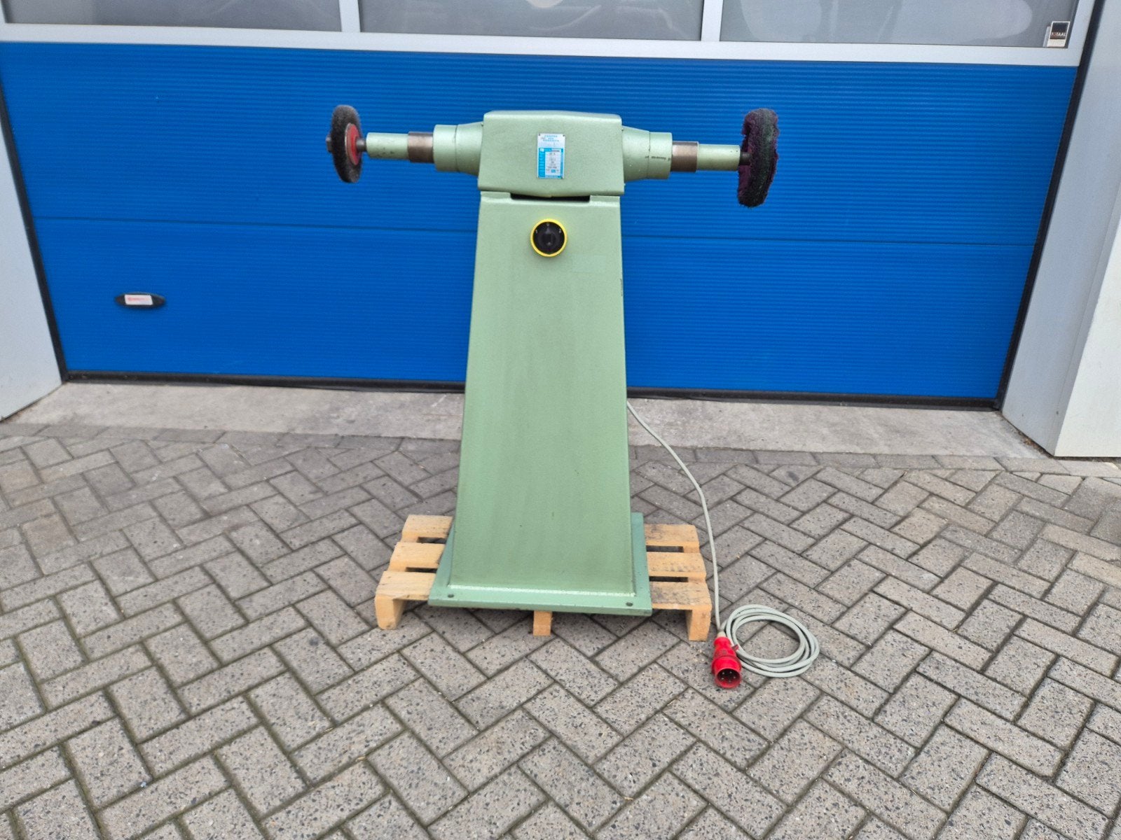 Industriële Polijstmachine, Borstelmachine 380V nette staat!, Gebruikt, Ophalen of Verzenden, Centre Des Abrasifs, 1200 watt of meer
