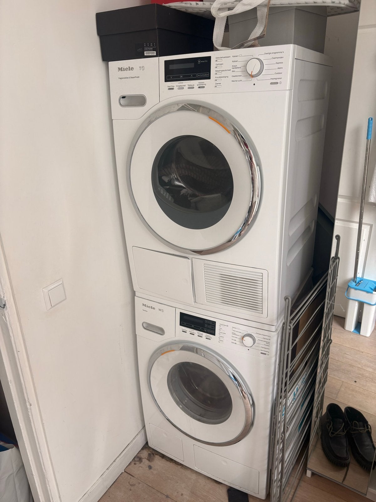 Miele W1 TwinDos wasmachine en T1 warmtepompdroger set, Ophalen, Zo goed als nieuw