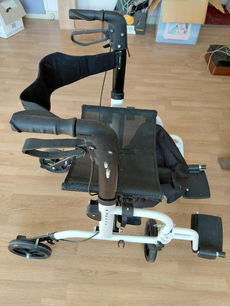 rollator gebruikt, Diversen, Rollators, Ophalen, Opvouwbaar, Zo goed als nieuw
