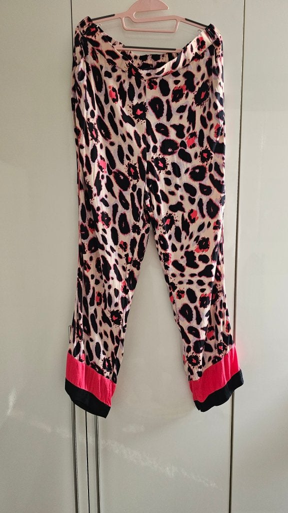 Hunkemöller🎀Luxe Pyjamabroeken 2 stuks🎀Mt XL/46, Hunkemöller, Ophalen, Gedragen, Maat 46/48 (XL) of groter