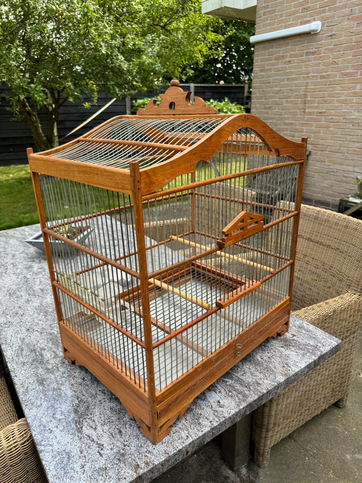 Vogelkooi van hout met 2 lades, Ophalen, Gebruikt, Hout, Vogelkooi