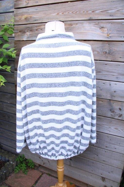 Trui grijs/ creme Ulla Popken mt 54/56 Vaste prijs, Trui of Vest, Ulla Popken, Ophalen of Verzenden, Zo goed als nieuw