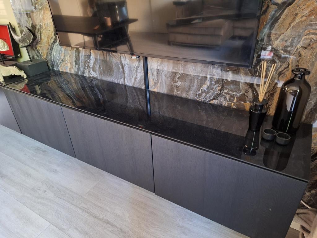 IKEA Besta Glasplaat Zwart 180cm, Huis en Inrichting, Ophalen, 150 tot 200 cm, Minder dan 100 cm, 25 tot 50 cm