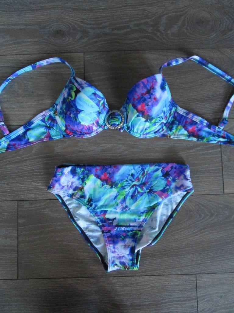 Nieuwe bikini merk Mila maat 40, Kleding | Dames, Badmode en Zwemkleding, Overige kleuren, Verzenden, Nieuw, Onbekend