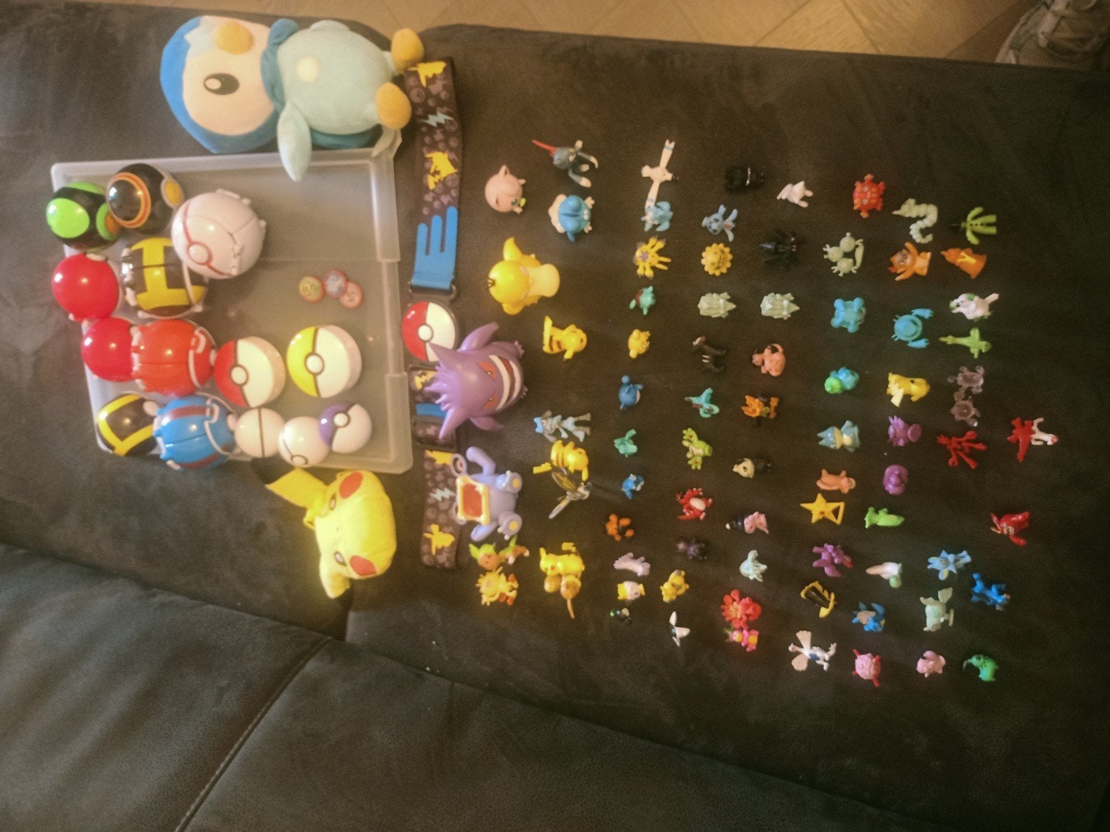Pokemon figuren plus pokemonballen, Ophalen of Verzenden