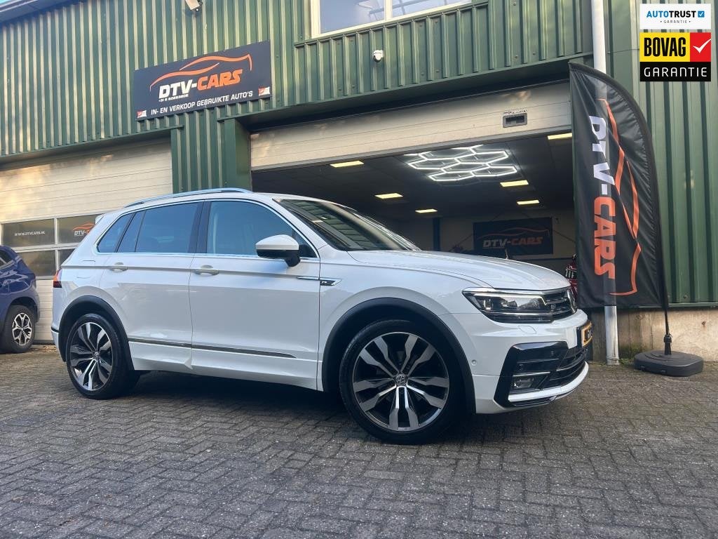 Volkswagen TIGUAN 1.5 TSI ACT Highline Business R Pano leder, 15 km/l, 150 pk, Wit, Leder