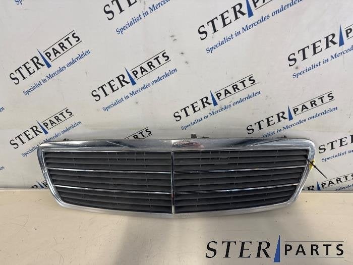 Grille van een Mercedes C-Klasse, Gebruikt, -, Ophalen of Verzenden, -