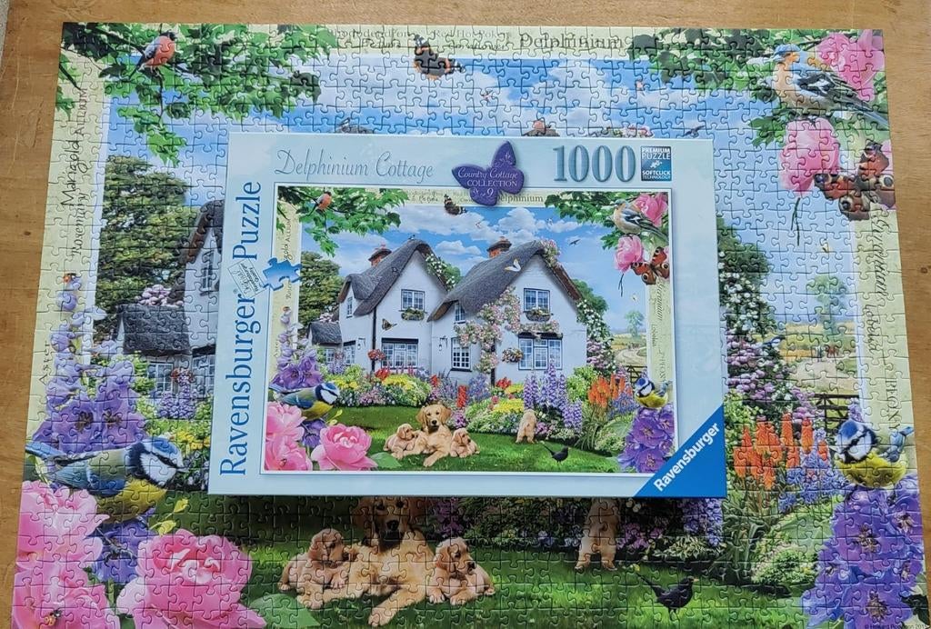 Puzzel 1000 stukjes Ravensburger Delphinium Cottage, Ophalen of Verzenden, 500 t/m 1500 stukjes, Zo goed als nieuw, Legpuzzel