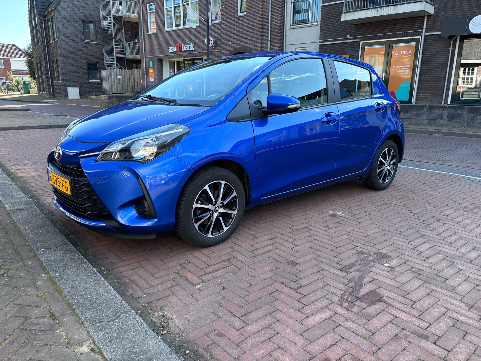 Toyota Yaris BJ-2020  34553 KM