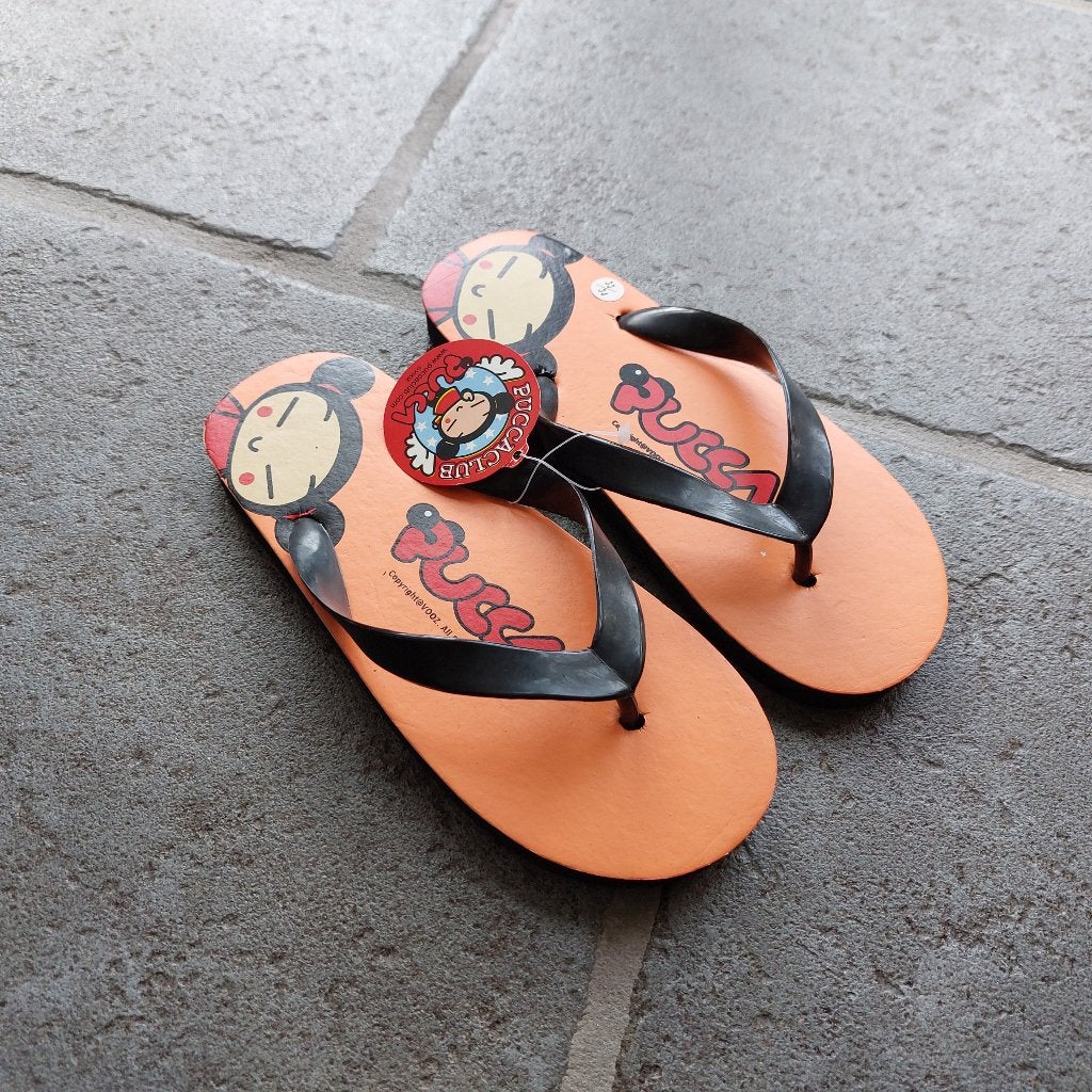 Slippers Pucca - Oranje - Maat 33/34 - Nieuw, Ophalen of Verzenden, Nieuw, Oranje
