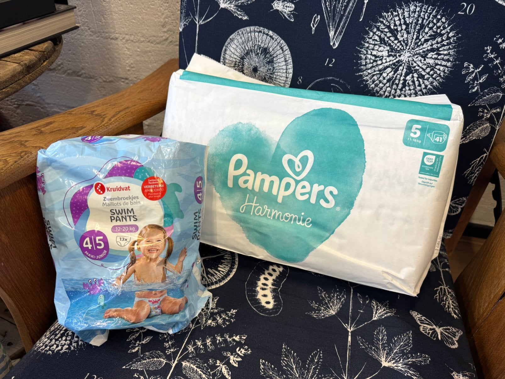Pampers Harmonie maat 5, Kruidvat zwembroekje 4|5 MaxiJunior, Ophalen of Verzenden, Zo goed als nieuw