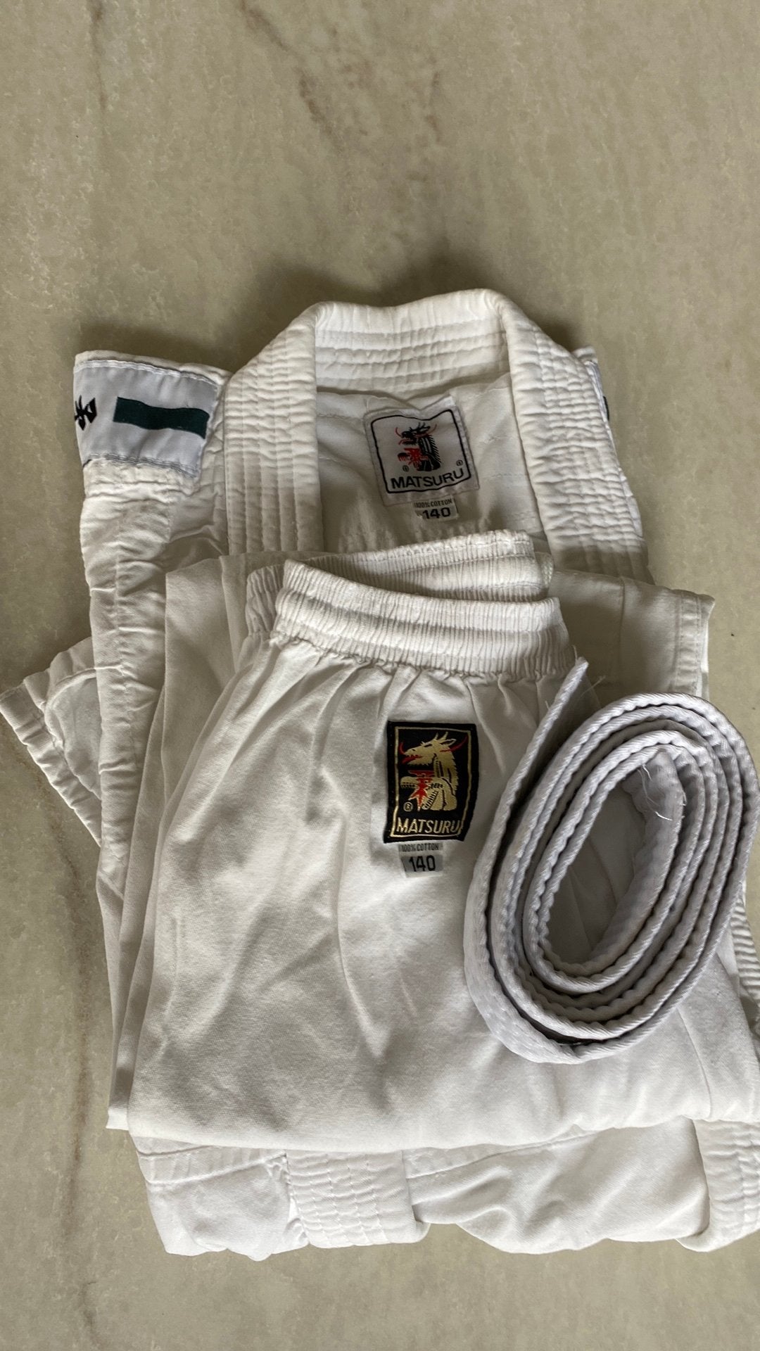 Judopak maat 140 met judoband, Maat XS of kleiner, Ophalen of Verzenden, Gebruikt, Judo