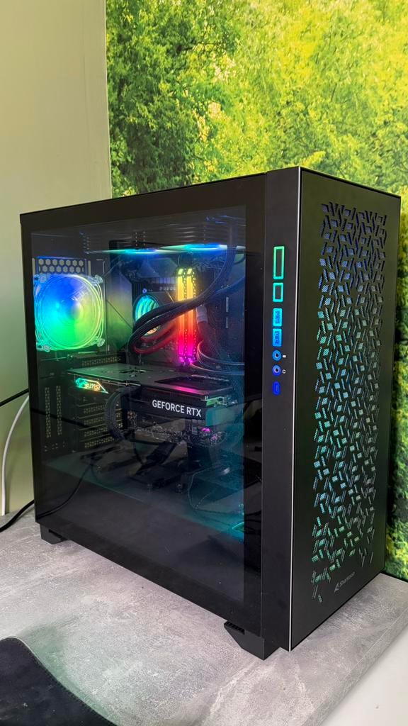 Gaming PC - RTX 4070 - i9 - 16 Gb - 1000 W - waterkoeling, Ophalen of Verzenden, Zo goed als nieuw, Gaming, SSD