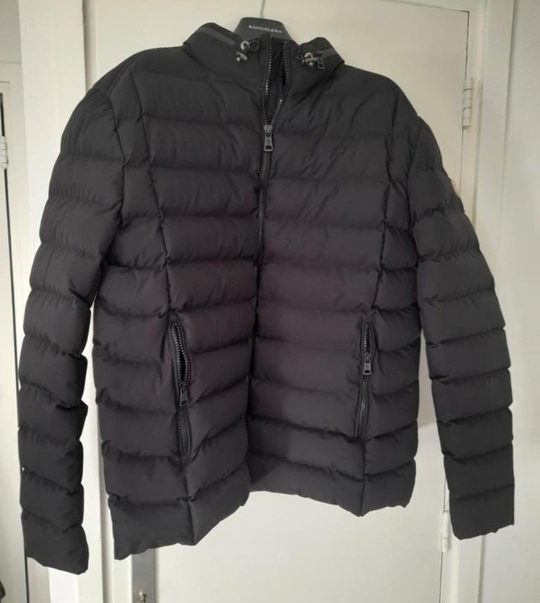 Moncler winterjas

we, Maat 52/54 (L), Moncler, Zwart, Ophalen of Verzenden