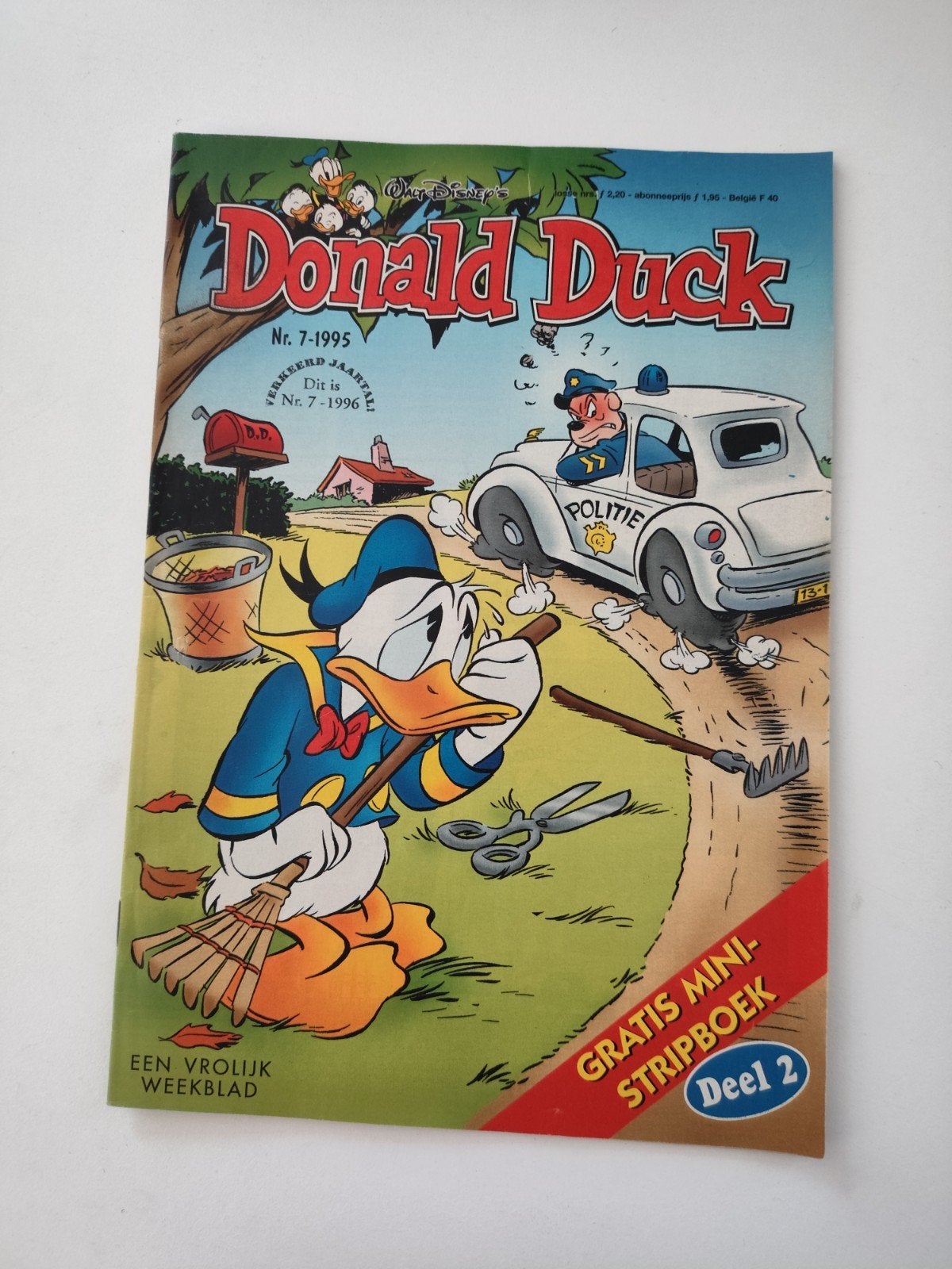 Donald Duck Weekblad Nr. 7-1995 met Gratis Stripboek Deel 2, Boeken, Eén stripboek, Ophalen of Verzenden, Gelezen, Walt Disney