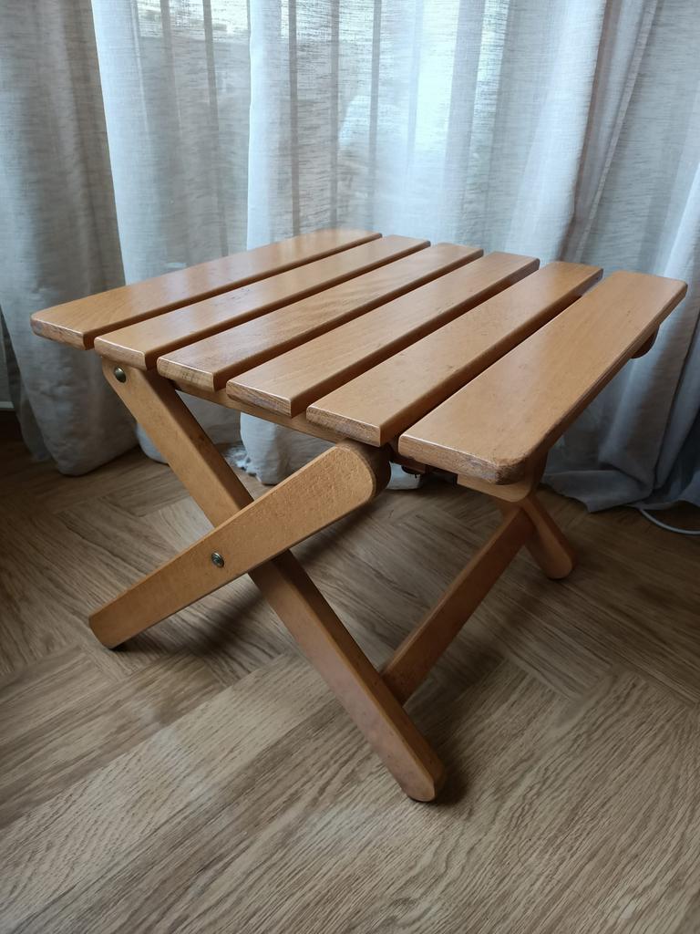 Vintage hardhouten inklapbare salontafel / bijzettafel, Minder dan 50 cm, Minder dan 50 cm, Ophalen of Verzenden, Zo goed als nieuw