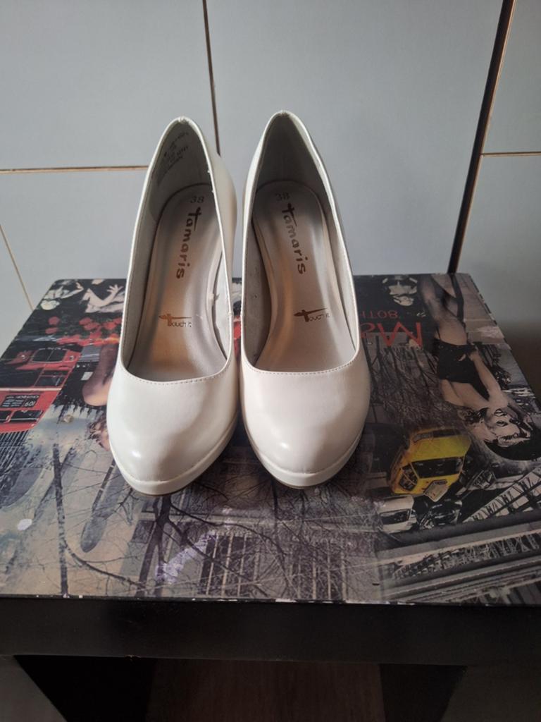 Tamaris pumps, Kleding | Dames, Schoenen, Ophalen of Verzenden, Zo goed als nieuw