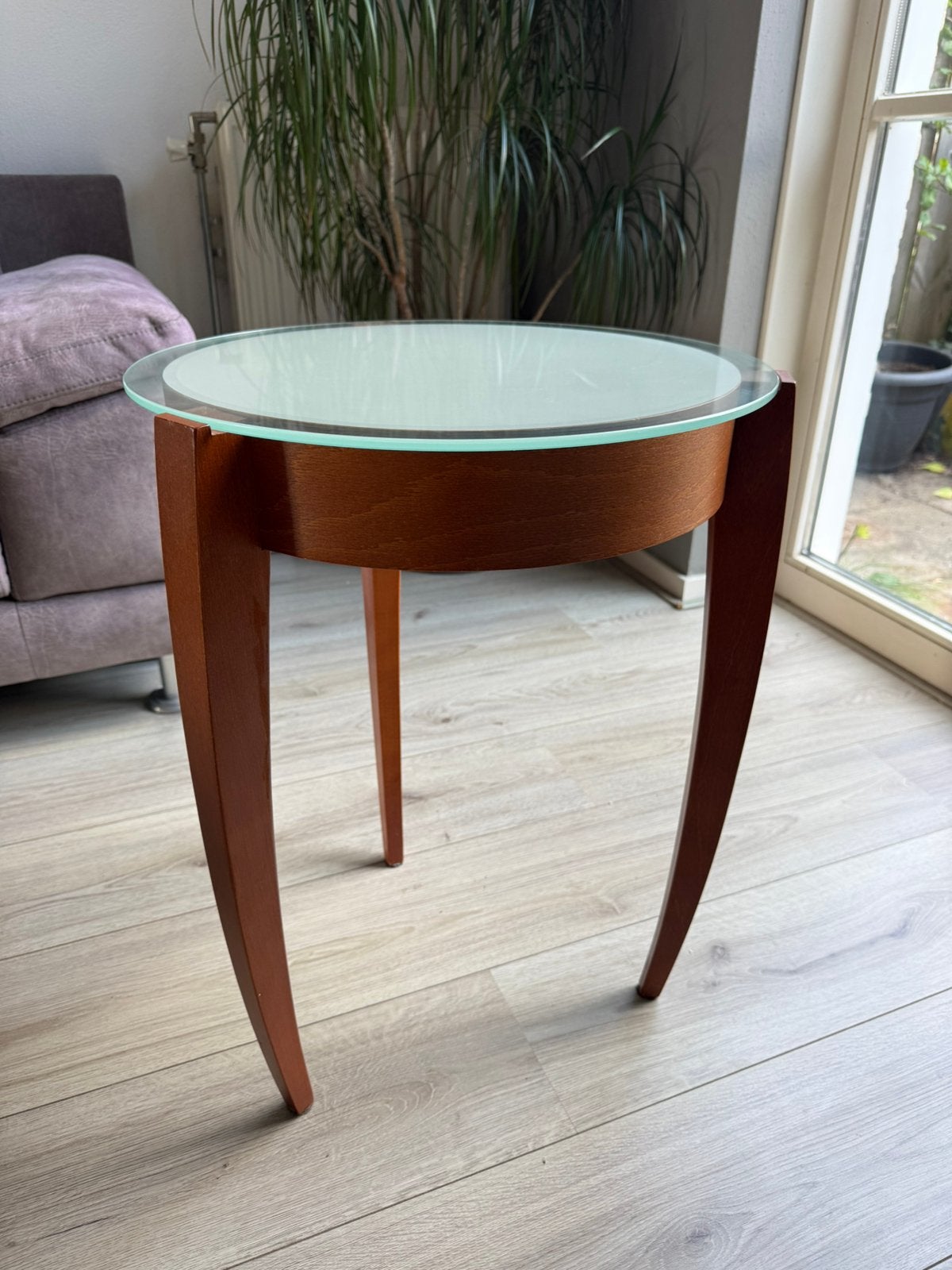 Klassiek Bijzettafel (Mark Goetz), Minder dan 55 cm, Gebruikt, Rond, Hout