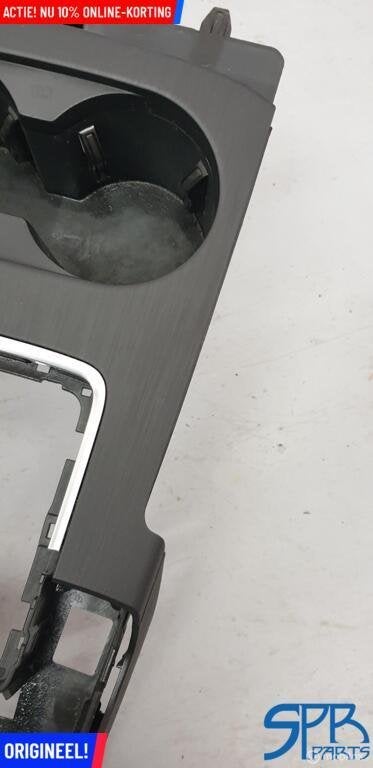 A3 8V S3 Middenconsole CONSOLE VOOR BEKERHOUDER 8V1864261C, Auto-onderdelen, Audi, Gebruikt, Audi, Ophalen of Verzenden