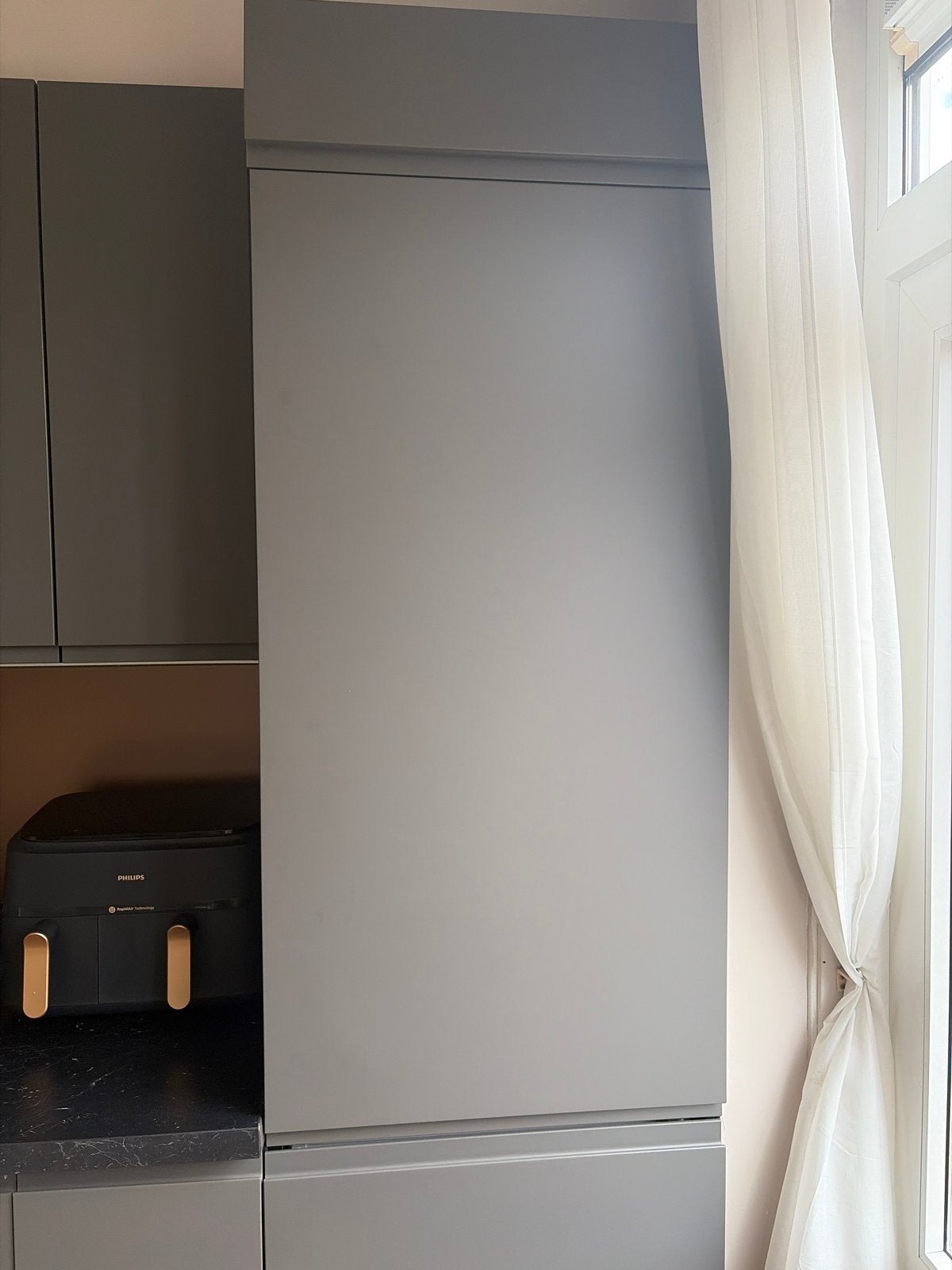 Voxtorp Donkergrijs Koelkastdeur 60x120cm, Ophalen of Verzenden, Gebruikt, 45 tot 60 cm, 85 tot 120 cm
