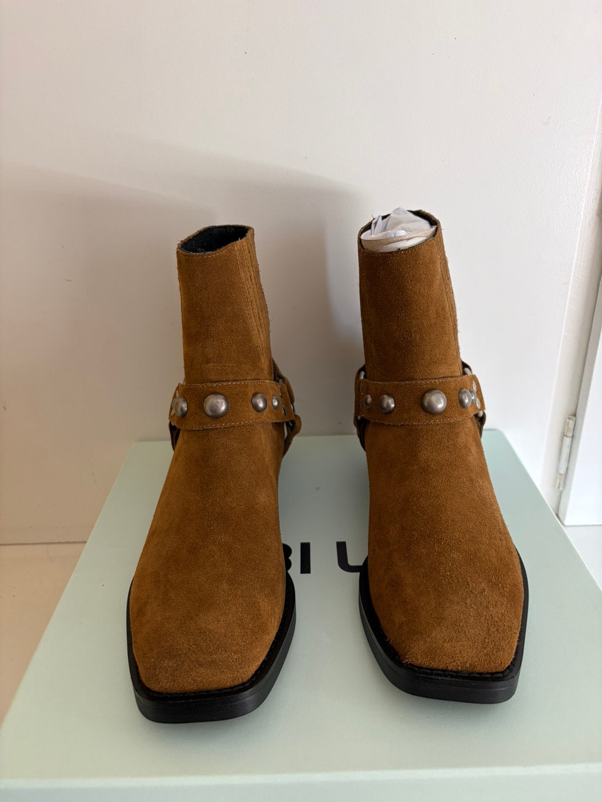Bibi Lou bruine suede laarsjes maat 39 nieuw, Bruin, Lage of Enkellaarzen, Nieuw, Ophalen of Verzenden