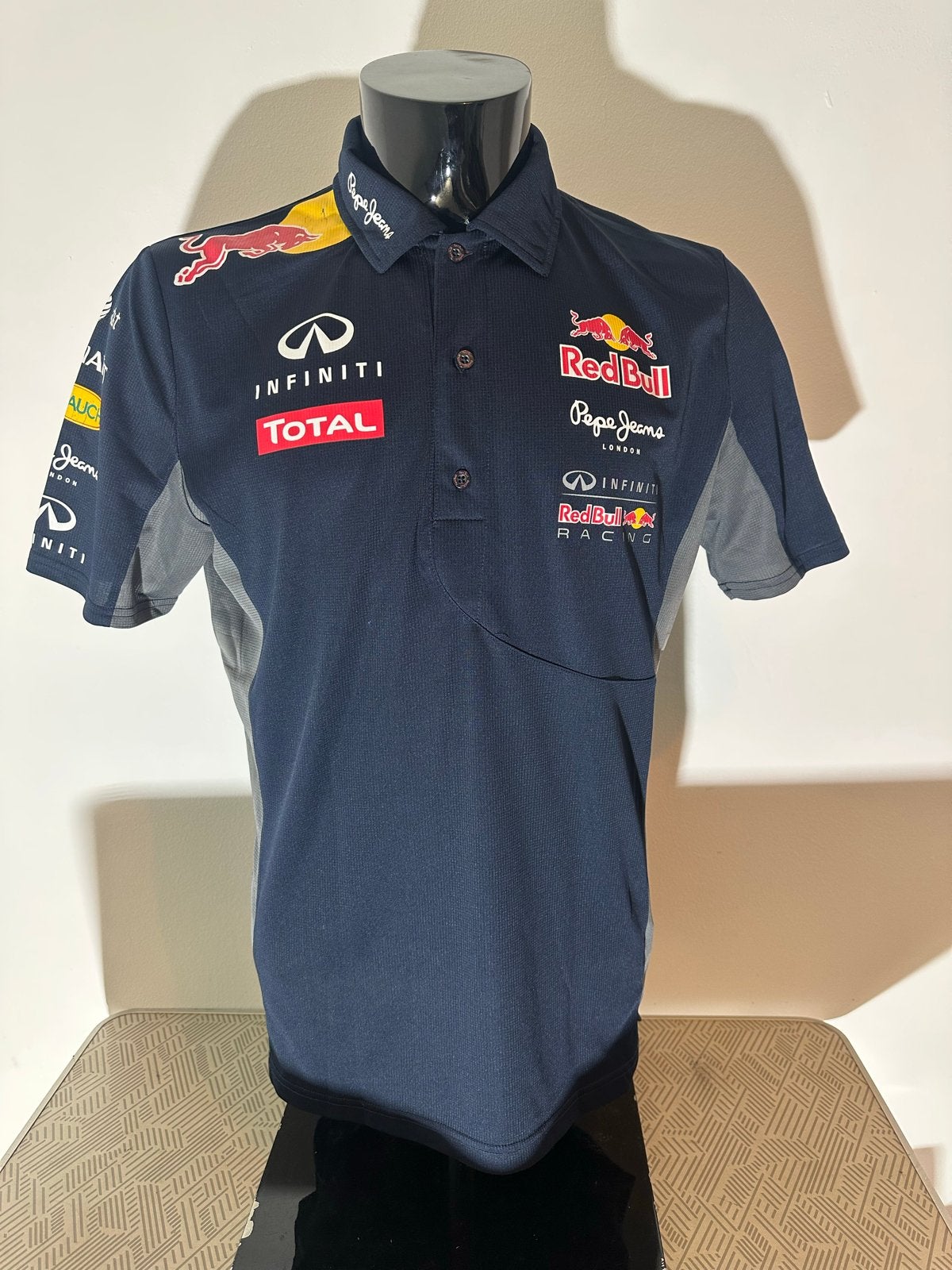 Red Bull Racing F1 Polo Shirt Maat L, Ophalen of Verzenden, Zo goed als nieuw, Maat 52/54 (L), Blauw