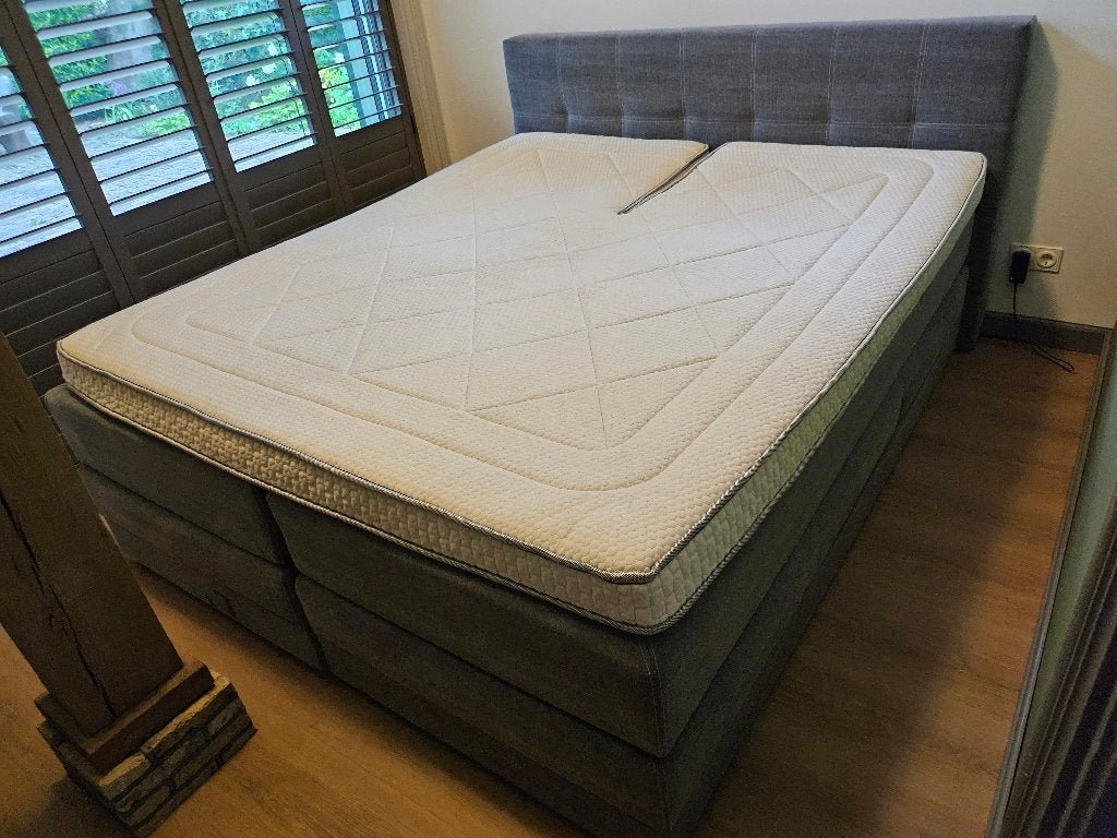 Luxe elektrische boxspring Capella Cresto 180x210 cm, Ophalen, Overige materialen, Verstelbaar, 210 cm
