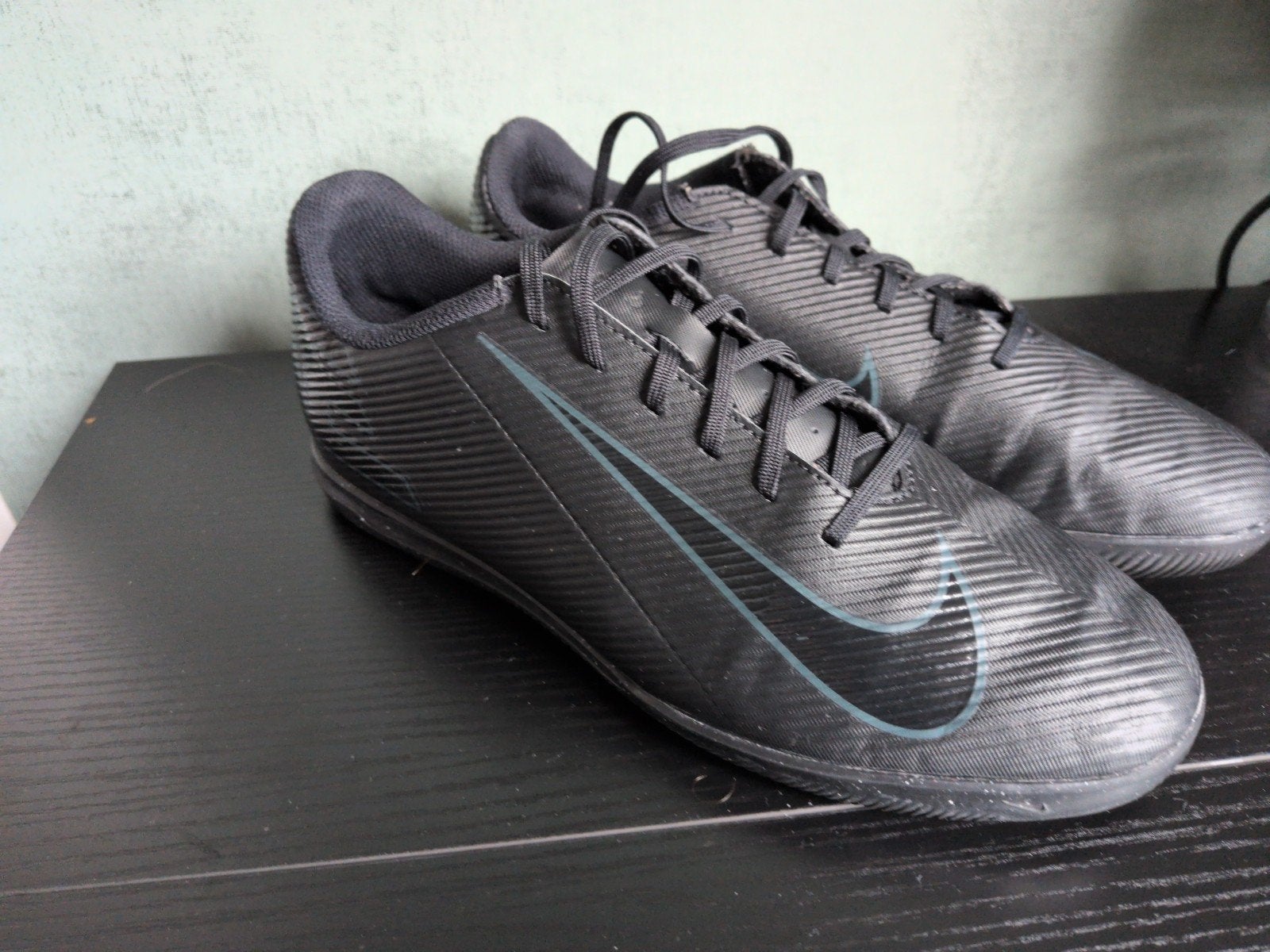 Nike Mercurial zaalschoenen - Maat 43, Ophalen of Verzenden, Zo goed als nieuw, Schoenen