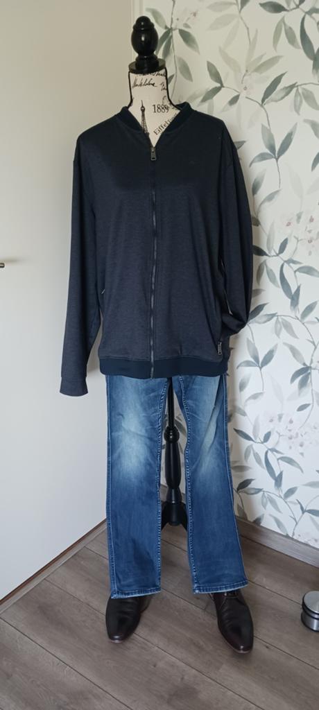 Mooi Vanguard donkerblauw herenvest maat XXL, Blauw, Overige maten, Ophalen of Verzenden, Zo goed als nieuw