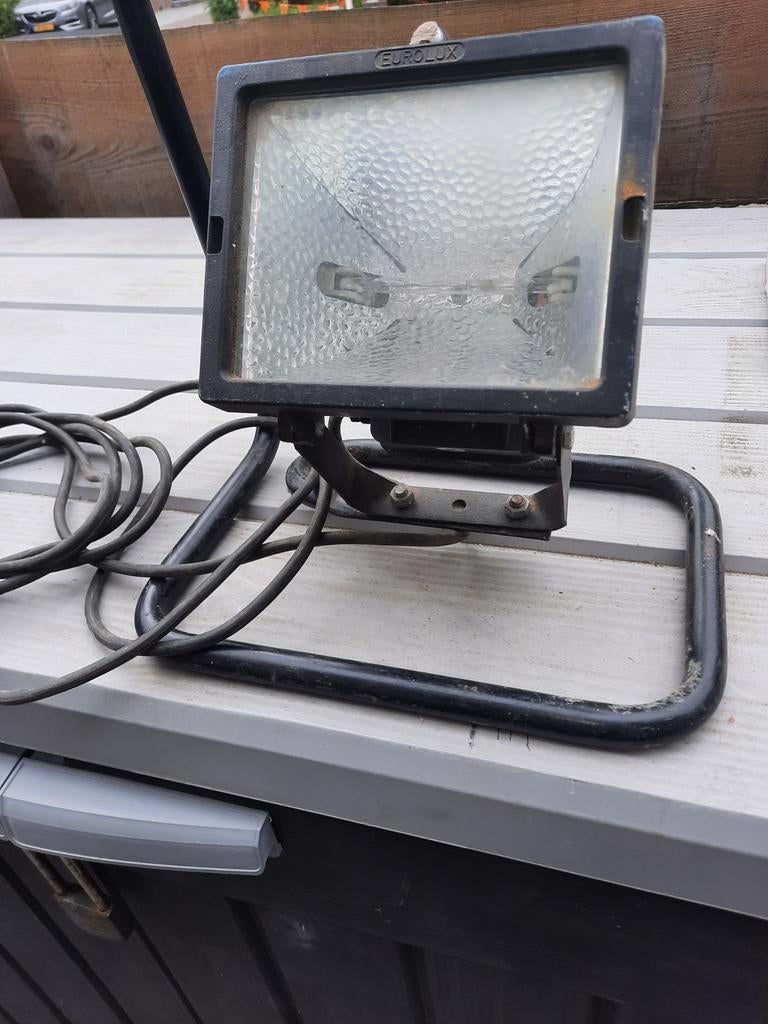 Te koop halogeen looplamp met 5 meter kabel., Doe-het-zelf en Verbouw, Bouwverlichting, Ophalen of Verzenden, Overige typen