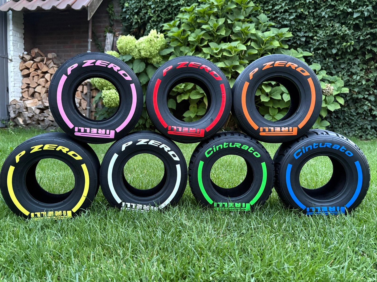 Set Pirelli F1 banden 8 kleuren, Ophalen of Verzenden, Nieuw, Formule 1